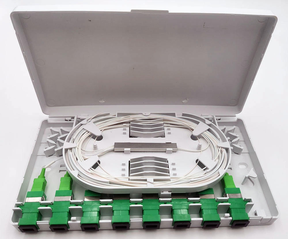 1X8 LGX Cassette Type Fiber Optic Splitter PLC Quality FTTH Products